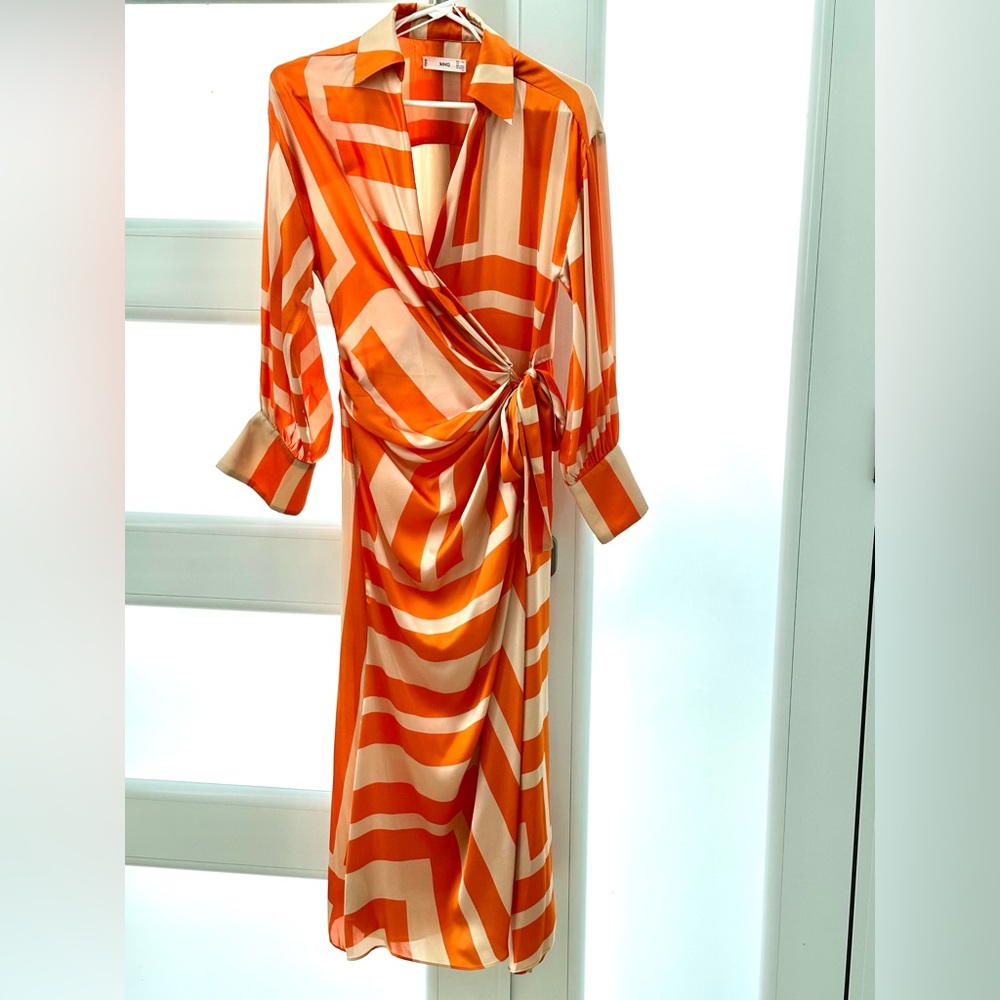 Traje Mango
Satinado
Tamaño XS (Like Medium)
